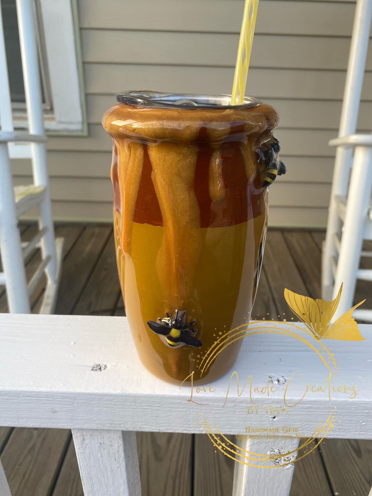 3-D Honey Pot Tumbler